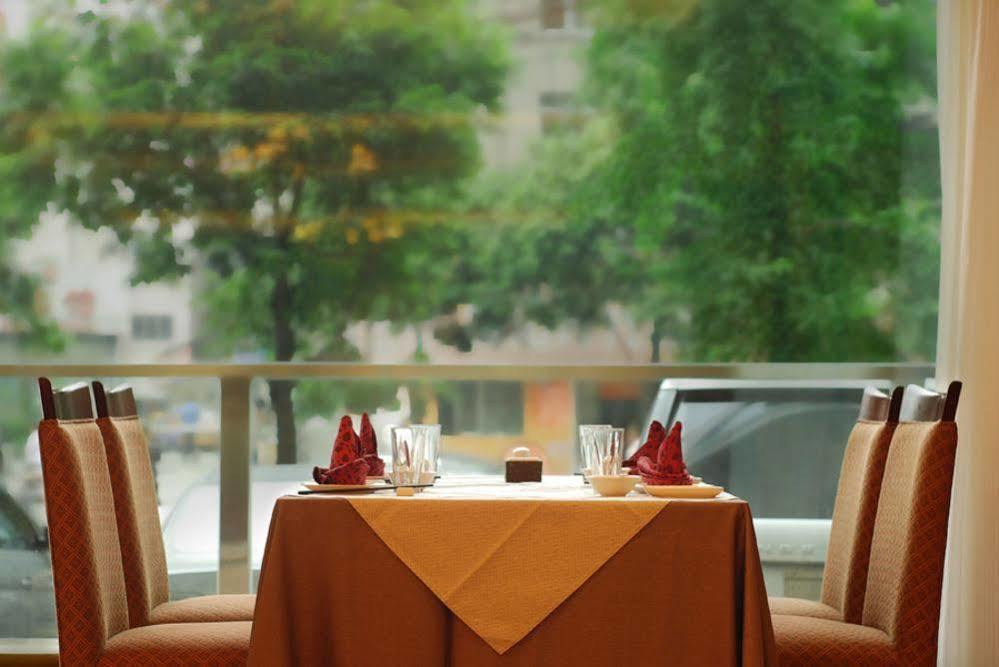 צ'נגדו Forstar Hotel - North Renmin Road מראה חיצוני תמונה