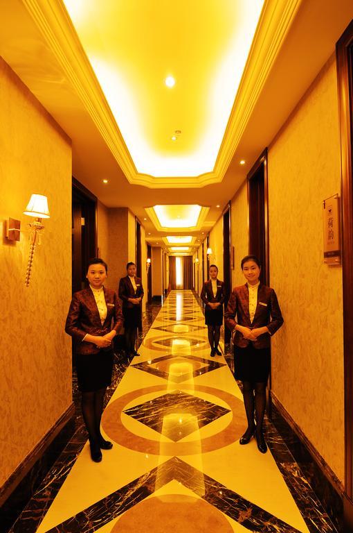 צ'נגדו Forstar Hotel - North Renmin Road מראה חיצוני תמונה