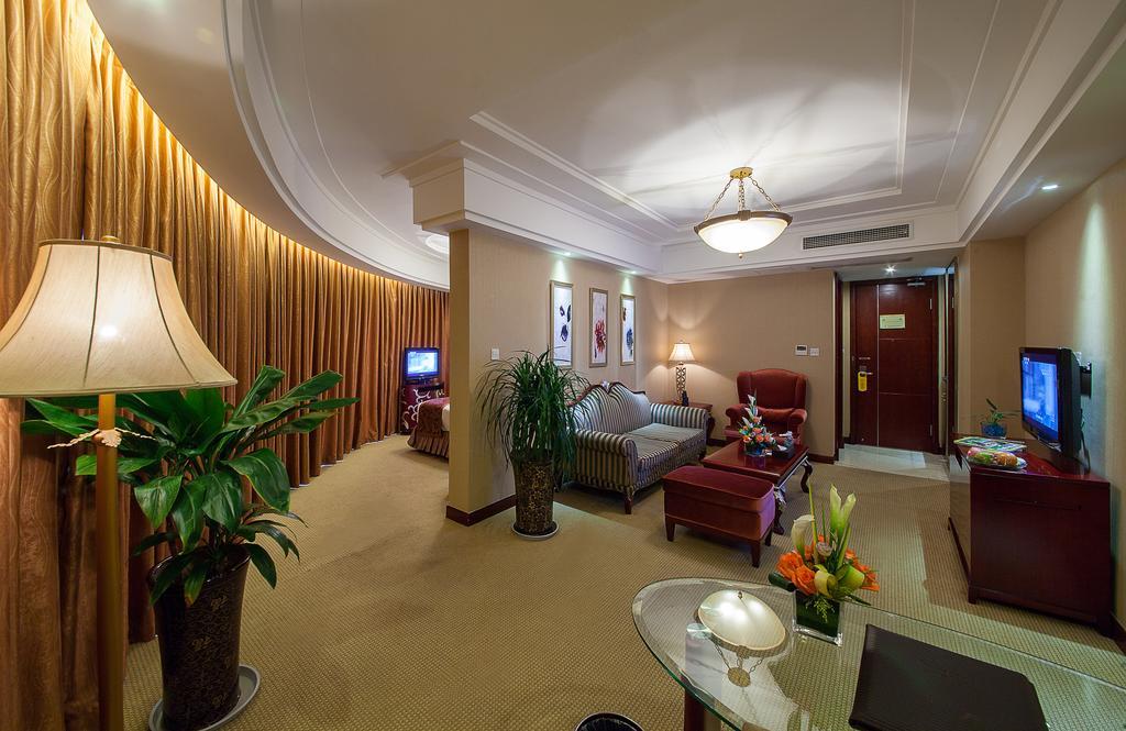 צ'נגדו Forstar Hotel - North Renmin Road מראה חיצוני תמונה